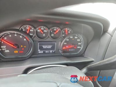 Zdjęcie 9 z 11 samochodu: 2025 CHEVROLET SILVERADO C1500 CUSTOM VIN:1GCPABEK5SZ206852 - miniatura