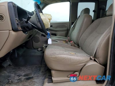 Zdjęcie 7 z 13 samochodu: 2003 CHEVROLET SILVERADO C2500 HEAVY DUTY VIN:1GCHC29G93E125365 - miniatura