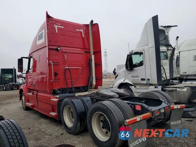 Trzecie zdjęcie samochodu z tyłu: 2015 VOLVO VN VNL VIN:4V4NC9EH6FN186708 - miniatura