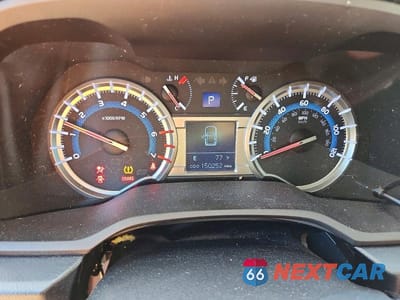 Zdjęcie 9 z 13 samochodu: 2016 TOYOTA 4RUNNER LIMITED VIN:JTEZU5JR9G5137940 - miniatura