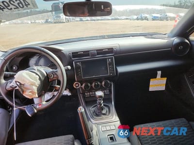 Zdjęcie 8 z 13 samochodu: 2025 TOYOTA GR86 BASE VIN:JF1ZNBB12S9757593 - miniatura