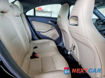 Zdjęcie 10 z 11 samochodu: 2015 MERCEDES-BENZ CLA 250 4MATIC VIN:WDDSJ4GB9FN174140 - miniatura