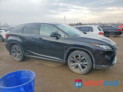 Czwarte zdjęcie samochodu z boku: 2019 LEXUS RX 450H BASE VIN:2T2BGMCA9KC033681 - miniatura
