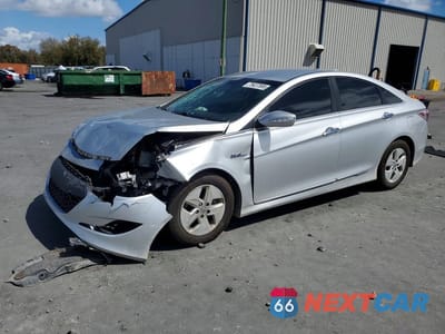 2012 HYUNDAI SONATA HYBRID BASE KMHEC4A41CA035890 - główne zdjęcie licytacji z USA - miniatura