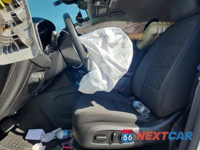 Zdjęcie 7 z 13 samochodu: 2018 CHEVROLET EQUINOX LT VIN:3GNAXJEV6JL102618 - miniatura