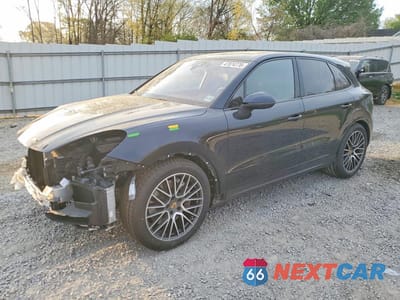 2022 PORSCHE CAYENNE WP1AA2AY0NDA04176 - główne zdjęcie licytacji z USA - miniatura