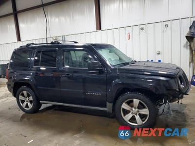 Czwarte zdjęcie samochodu z boku: 2011 JEEP PATRIOT SPORT VIN:1J4NF1GB6BD124832 - miniatura