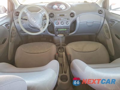 Zdjęcie 8 z 13 samochodu: 2003 TOYOTA ECHO BASE VIN:JTDBT123635033220 - miniatura