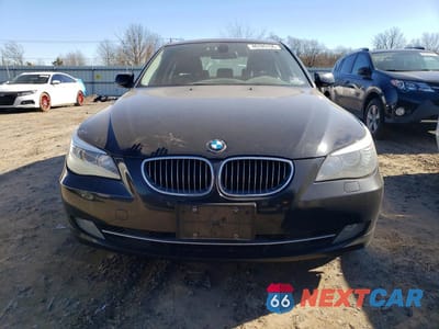 Piąte zdjęcie samochodu w środku: 2010 BMW 528 XI VIN:WBANV1C56AC159056 - miniatura