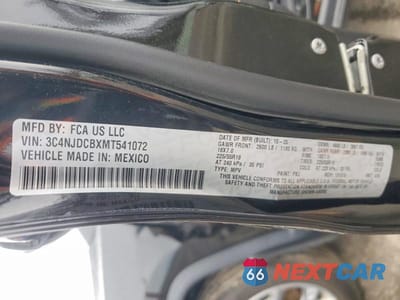 Zdjęcie 13 z 13 samochodu: 2021 JEEP COMPASS LIMITED VIN:3C4NJDCBXMT541072 - miniatura