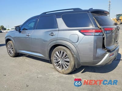 Drugie zdjęcie samochodu z przodu: 2022 NISSAN PATHFINDER PLATINUM VIN:5N1DR3DH3NC268700 - miniatura