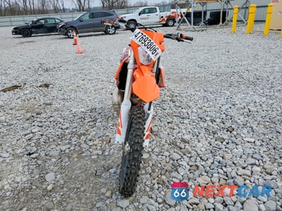 Drugie zdjęcie samochodu z przodu: 2023 KTM 300 XC-W TPI VIN:VBKXWM239PM378007 - miniatura