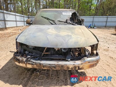 Piąte zdjęcie samochodu w środku: 2005 GMC YUKON XL VIN:1GKFK16Z65J154640 - miniatura