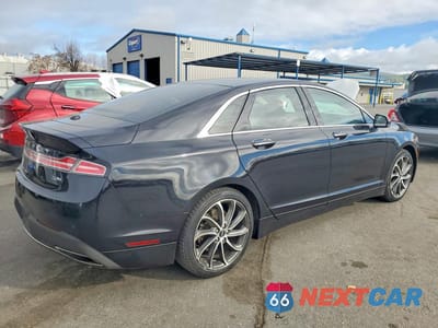 Trzecie zdjęcie samochodu z tyłu: 2019 LINCOLN MKZ RESERVE I VIN:3LN6L5LU5KR631127 - miniatura