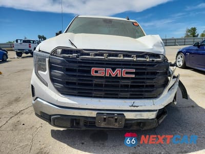 Piąte zdjęcie samochodu w środku: 2024 GMC SIERRA K1500 VIN:3GTPUAEK3RG310994 - miniatura