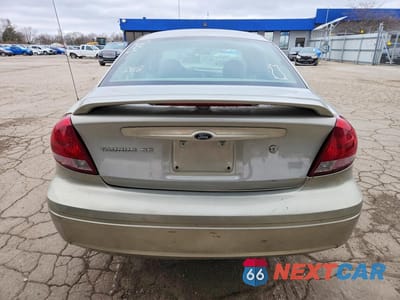 Zdjęcie 6 z 12 samochodu: 2005 FORD TAURUS SE VIN:1FAFP53265A199661 - miniatura