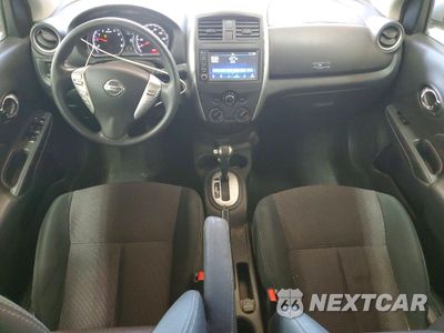 Zdjęcie 8 z 13 samochodu: 2019 NISSAN VERSA SV VIN:3N1CN7AP4KL847759 - miniatura