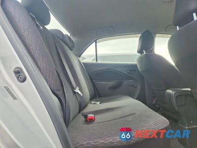 Zdjęcie 10 z 12 samochodu: 2011 TOYOTA YARIS BASE VIN:JTDBT9K30B1398948 - miniatura