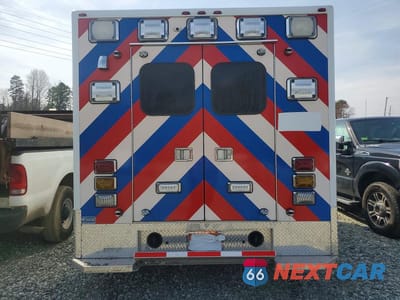 Zdjęcie 6 z 13 samochodu: 2022 FORD E450 AMBULANCE VIN:1FDXE4FN4NDC27259 - miniatura
