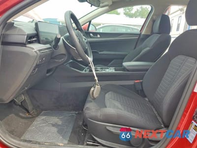 Zdjęcie 7 z 11 samochodu: 2025 KIA K5 LXS VIN:KNAG24J73S5284271 - miniatura