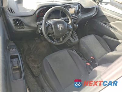 Zdjęcie 8 z 13 samochodu: 2015 RAM PROMASTER CITY SLT VIN:ZFBERFBTXF6A67335 - miniatura