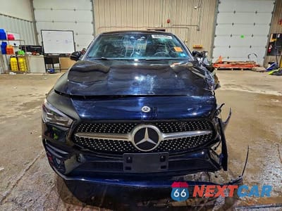 Piąte zdjęcie samochodu w środku: 2023 MERCEDES-BENZ CLA 250 4MATIC VIN:W1K5J4HB1PN407795 - miniatura