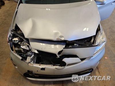 Zdjęcie 11 z 13 samochodu: 2015 TOYOTA PRIUS THREE VIN:JTDKN3DU5F0427157 - miniatura
