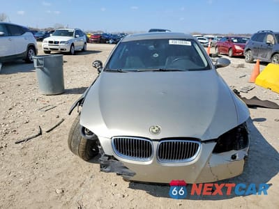 Piąte zdjęcie samochodu w środku: 2009 BMW 335 XI VIN:WBAWC73529E068699 - miniatura