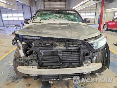 Piąte zdjęcie samochodu w środku: 2021 FORD EXPLORER XLT VIN:1FMSK8DHXMGB42611 - miniatura
