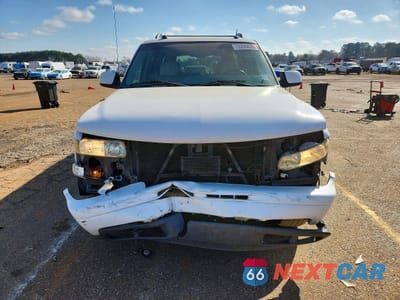 Piąte zdjęcie samochodu w środku: 2004 CHEVROLET SUBURBAN K1500 VIN:3GNFK16T44G195413 - miniatura