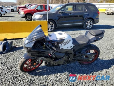 Trzecie zdjęcie samochodu z tyłu: 2024 SUZUKI GSX-R750 VIN:JS1GR7MA0R7100081 - miniatura