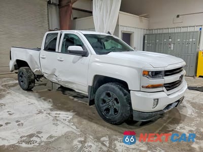 Czwarte zdjęcie samochodu z boku: 2019 CHEVROLET SILVERADO LD K1500 LT VIN:2GCVKPEC0K1123932 - miniatura