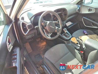 Zdjęcie 8 z 13 samochodu: 2023 KIA SOUL LX VIN:KNDJ23AU3P7852278 - miniatura