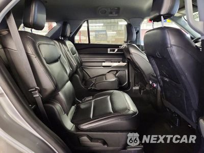 Zdjęcie 11 z 14 samochodu: 2021 FORD EXPLORER XLT VIN:1FMSK8DHXMGB42611 - miniatura