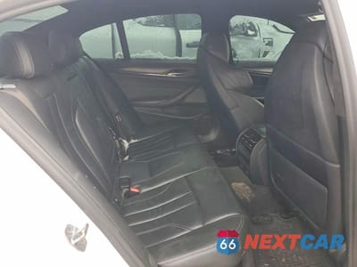 Zdjęcie 10 z 12 samochodu: 2019 BMW M5 VIN:WBSJF0C59KB448490 - miniatura