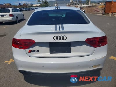 Zdjęcie 6 z 11 samochodu: 2013 AUDI RS5 VIN:WUAC6AFR3DA901048 - miniatura