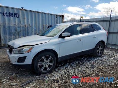 2013 VOLVO XC60 T6 YV4902DZ9D2416504 - główne zdjęcie licytacji z USA - miniatura