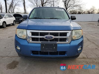 Piąte zdjęcie samochodu w środku: 2009 FORD ESCAPE XLT VIN:1FMCU037X9KD01057 - miniatura