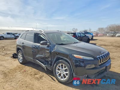 Czwarte zdjęcie samochodu z boku: 2014 JEEP CHEROKEE LATITUDE VIN:1C4PJLCS7EW221836 - miniatura