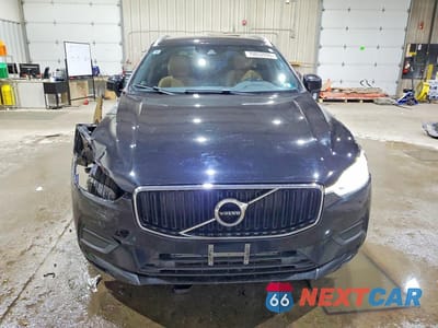 Piąte zdjęcie samochodu w środku: 2019 VOLVO XC60 T5 VIN:LYV102RK4KB215634 - miniatura