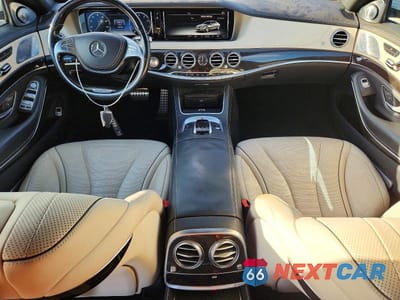 Zdjęcie 8 z 12 samochodu: 2015 MERCEDES-BENZ S 550 4MATIC VIN:WDDUG8FB7FA081530 - miniatura