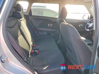 Zdjęcie 10 z 11 samochodu: 2014 KIA SOUL VIN:KNDJN2A24E7700698 - miniatura