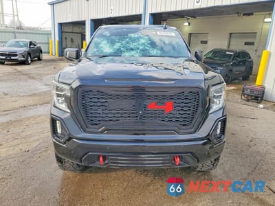 Piąte zdjęcie samochodu w środku: 2021 GMC SIERRA K1500 AT4 VIN:3GTP9EEL6MG177500 - miniatura