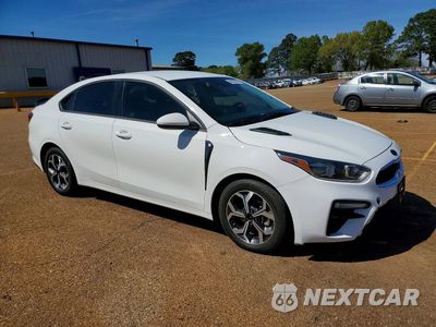 Czwarte zdjęcie samochodu z boku: 2021 KIA FORTE LXS VIN:3KPF24AD4ME409869 - miniatura