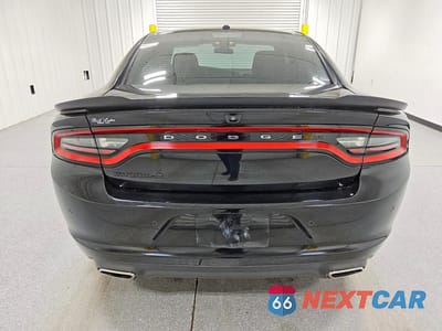 Zdjęcie 6 z 12 samochodu: 2019 DODGE CHARGER SXT VIN:2C3CDXBG9KH576869 - miniatura