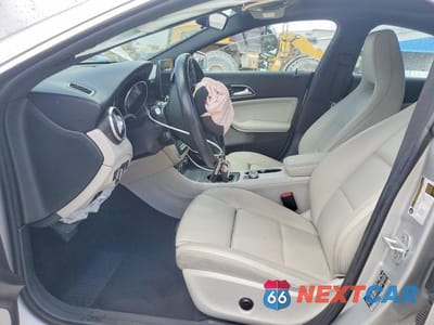Zdjęcie 7 z 13 samochodu: 2017 MERCEDES-BENZ CLA 250 VIN:WDDSJ4EB6HN415609 - miniatura