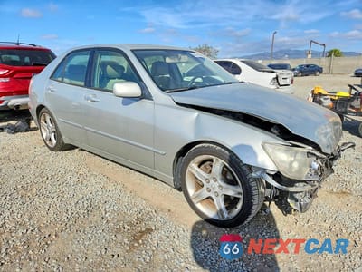 Czwarte zdjęcie samochodu z boku: 2005 LEXUS IS 300 BASE VIN:JTHBD192250096176 - miniatura