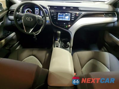 Zdjęcie 8 z 12 samochodu: 2019 TOYOTA CAMRY HYBRID LE VIN:4T1B31HKXKU517101 - miniatura