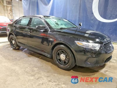 Czwarte zdjęcie samochodu z boku: 2015 FORD TAURUS POLICE INTERCEPTOR VIN:1FAHP2MK2FG133483 - miniatura