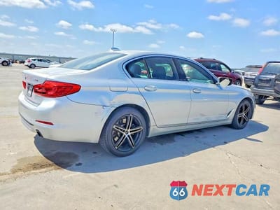 Trzecie zdjęcie samochodu z tyłu: 2020 BMW 530 I VIN:WBAJR3C0XLWW67356 - miniatura